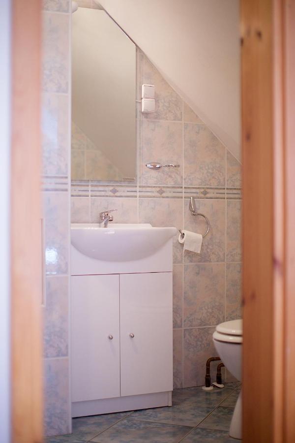Tourist Farm Rooms Lovrec Jirsovci Exterior foto